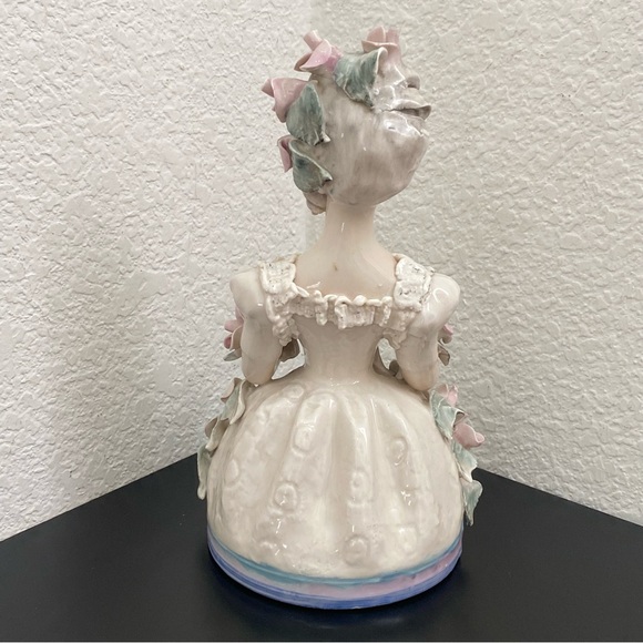Vintage 40s/50s CORDEY #5054 Victorian Lady With Roses 9” Porcelain Figurine - Picture 3 of 16